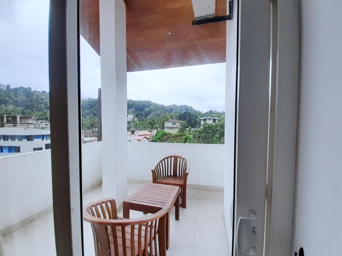 Hotel Bamiyan Kandy Luaran gambar