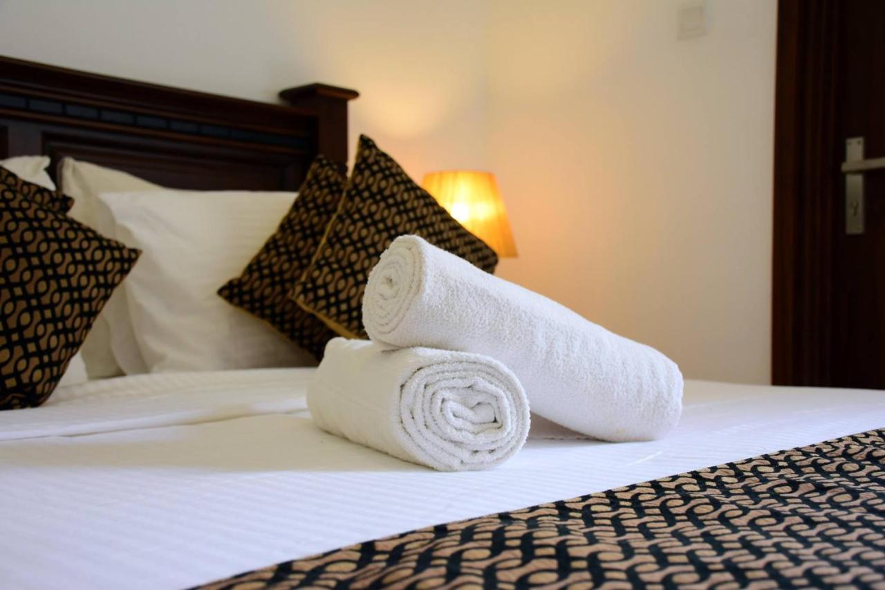 Hotel Bamiyan Kandy Luaran gambar