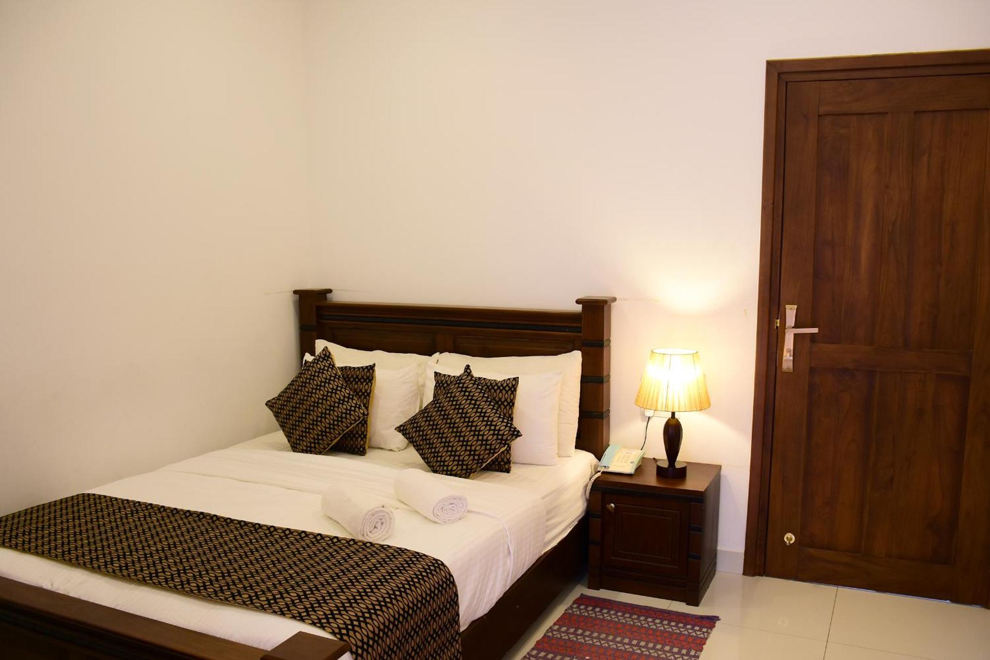 Hotel Bamiyan Kandy Luaran gambar