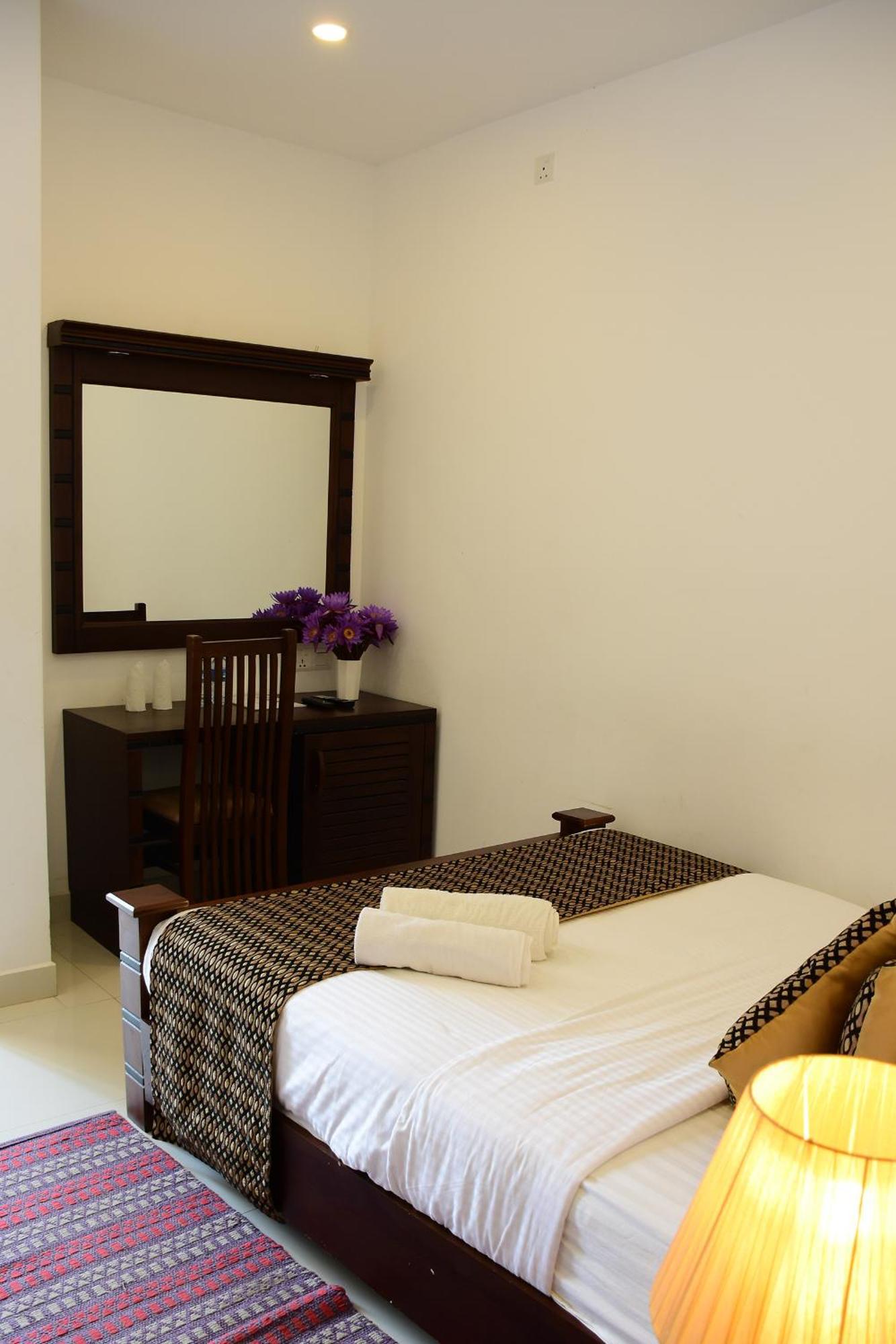 Hotel Bamiyan Kandy Luaran gambar
