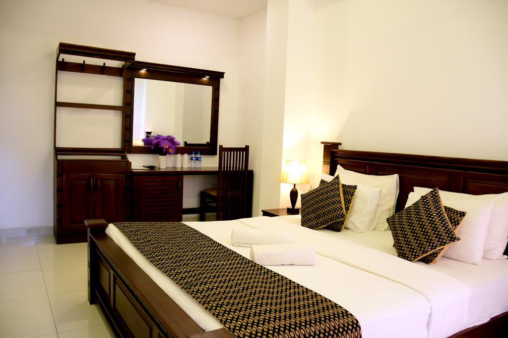 Hotel Bamiyan Kandy Luaran gambar