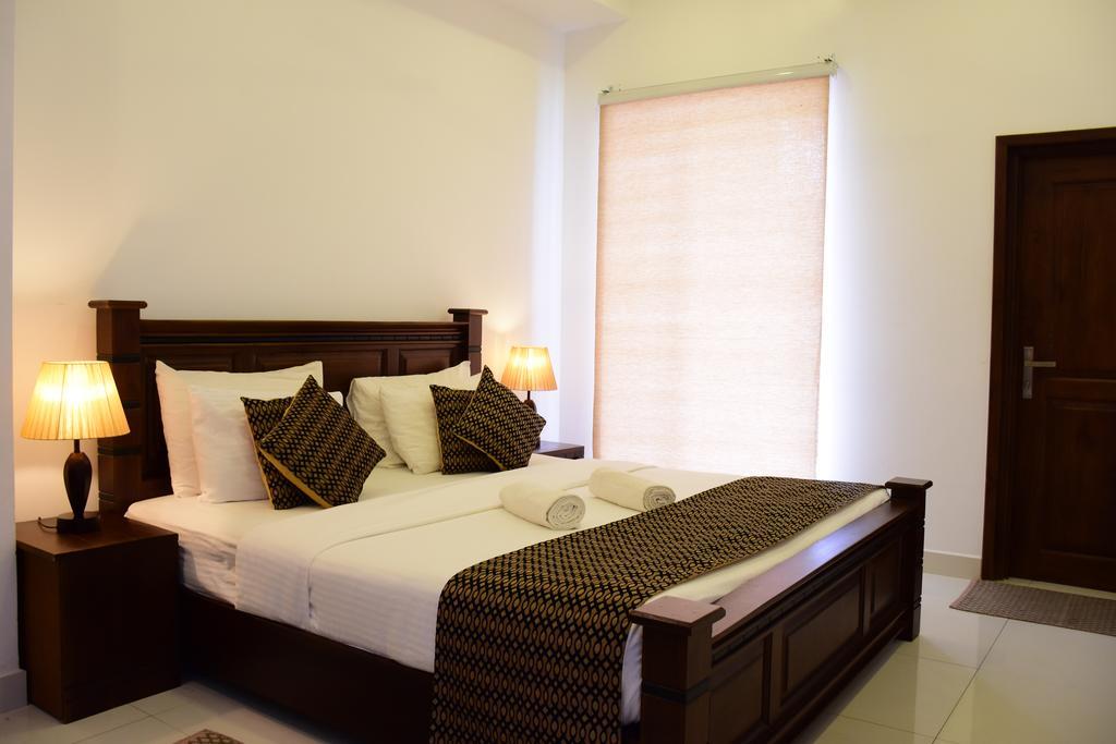 Hotel Bamiyan Kandy Luaran gambar