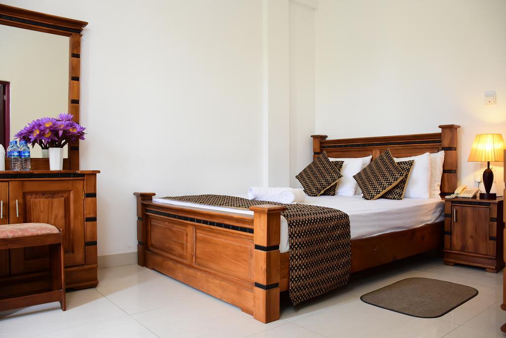Hotel Bamiyan Kandy Luaran gambar